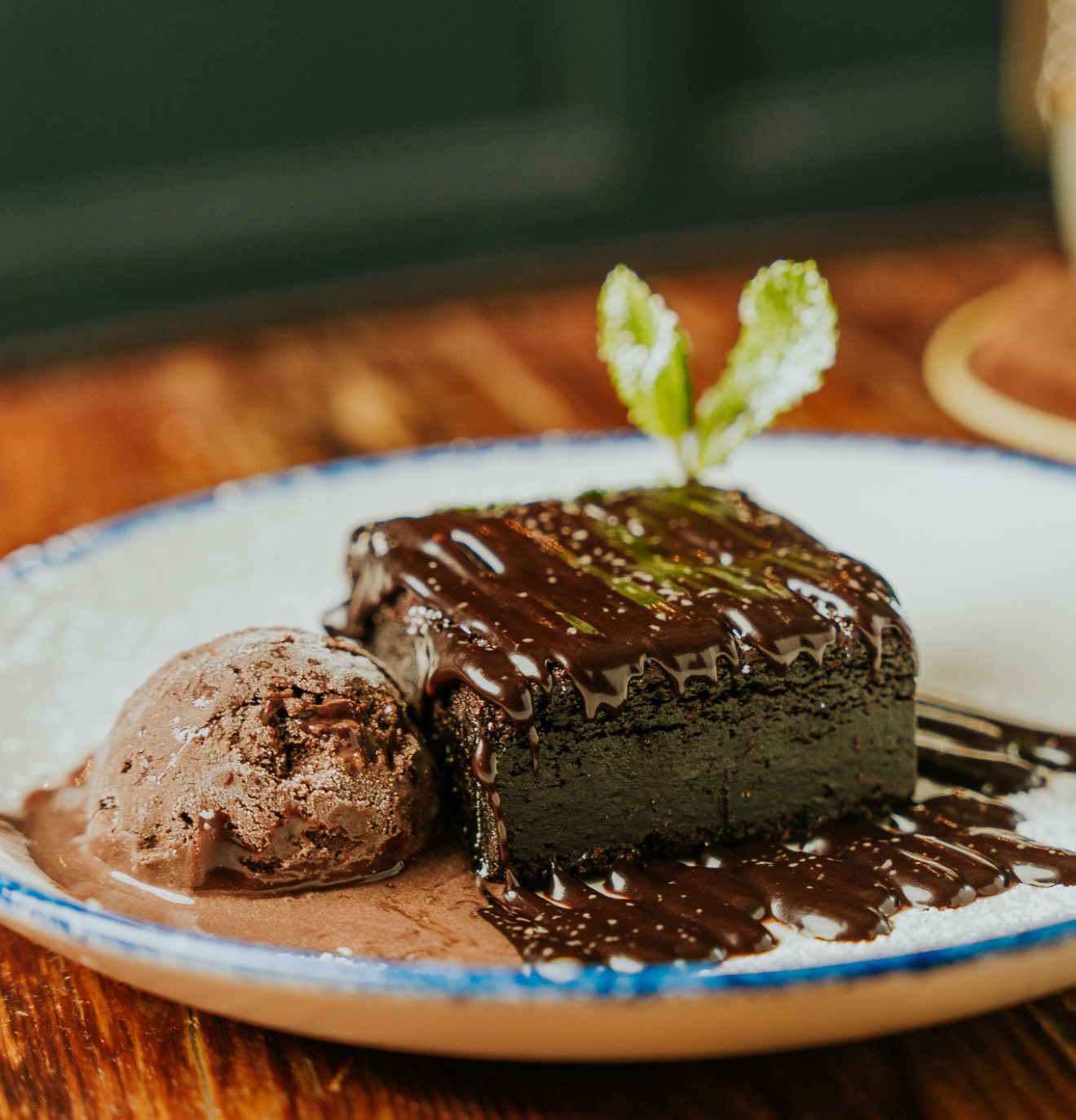 Dinner & Dining at The Kings Head in Beverley